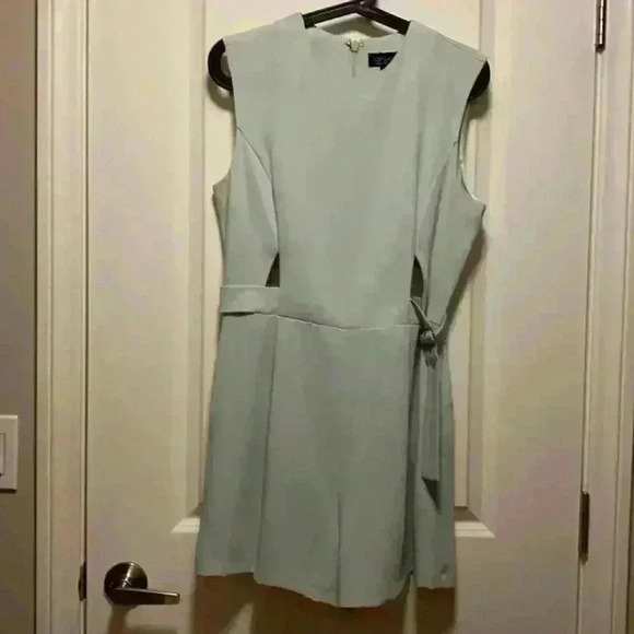 Romper - Picture 1 of 5